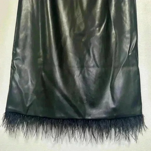 Forcynthia Sleeveless Feather Trim PU Mini Dress size S - Picture 5 of 8